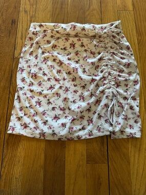 Floral Ruched White Mini Skirt with Pink Rose Print